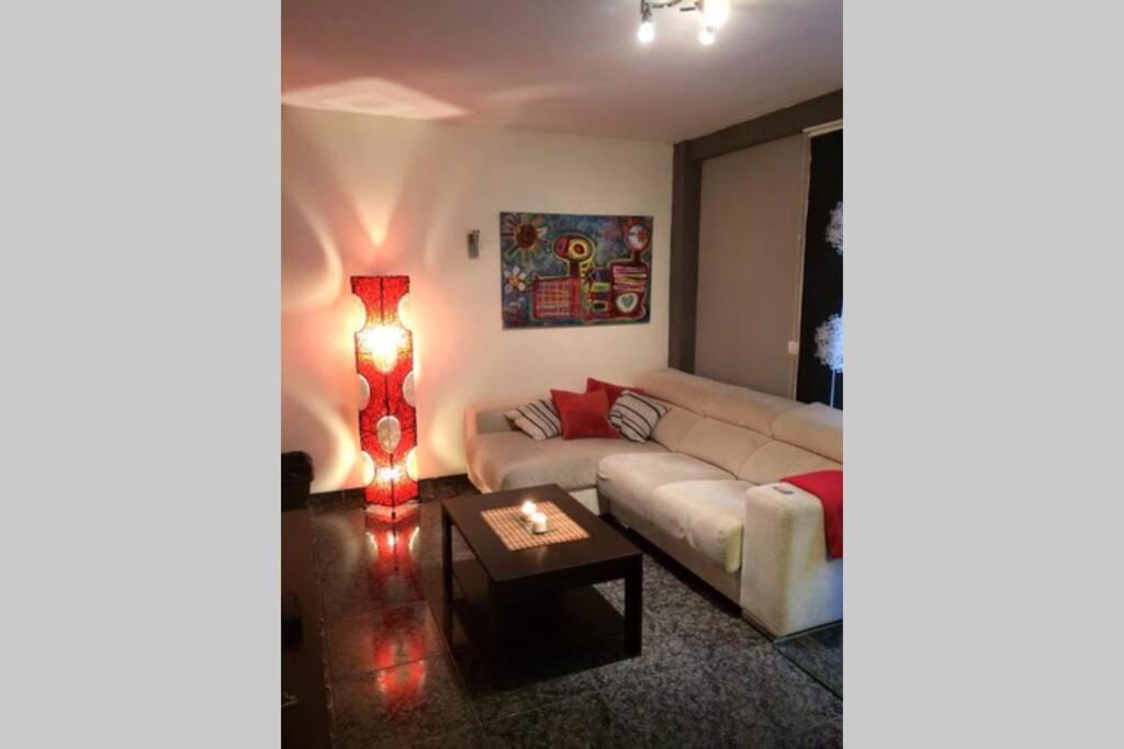 Cosy Two-Bedroom Apartment In The Centre Of El Medano Exterior foto